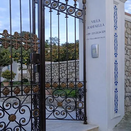 Raffaella * Capri