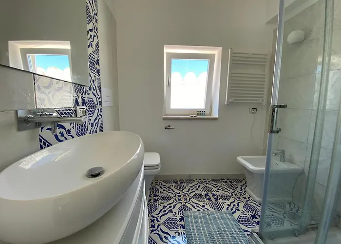 Raffaella Βίλα Κάπρι